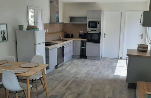 Anduze Apartment | Appartement Avec Piscine et spa