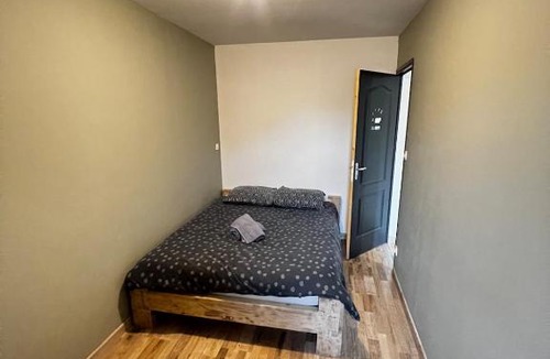 Le Cateau-Cambresis Apartment | Appartement avec terrasse