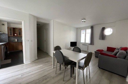 Puteaux Apartment | Appartement Avec Terrasse Proche de Paris et La Défense