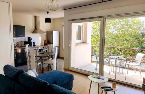 Nord - Gare Apartment | Appartement avec terrasse et parking privé