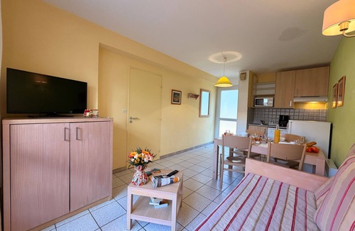 Cerbere Condo | Appartement avec Vue sur la Mer| Piscine sur place