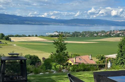 Chatillon Apartment | Appartement avec vue sur le lac à couper le souffle