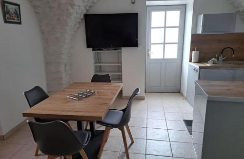 Montgardin Apartment | APPARTEMENT BEAU SOLEIL