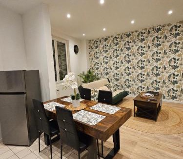 Le Boulou Apartment | Appartement bohème