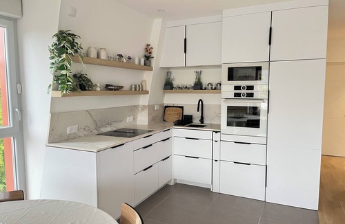 Aix-les-Bains Apartment | Appartement Bord de Lac du Bourget
