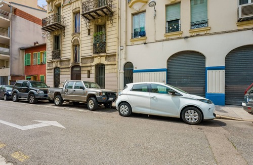 Liberation Apartment | Appartement Briquette - Welkeys