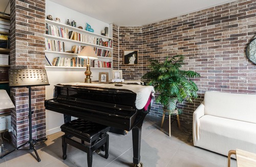 Liberation Apartment | Appartement Briquette - Welkeys