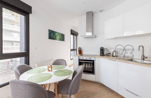 Monplaisir Apartment | Appartement Céladon - Welkeys