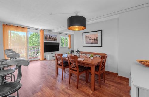 Fontaine-Bayonne-Cartoucherie Apartment | Appartement " Côté Zenith " Terrasse - Clim - Bureau
