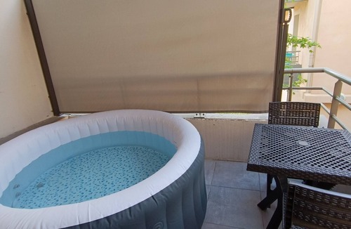 Bourg-les-Valence Apartment | Appartement Cosy