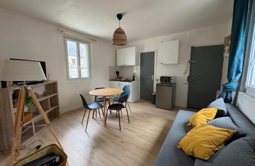 Theatre Apartment | Appartement Caen théâtre