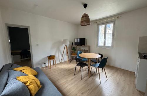 Theatre Apartment | Appartement Caen théâtre