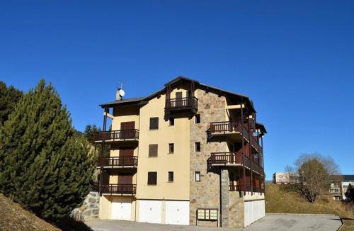 Les Angles Apartment | Appartement calme centre station avec parking - FR-1-593-41
