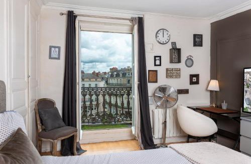 Downtown Angers Apartment | Appartement calme et cosy, Place du Ralliement