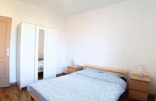 Mons-en-Baroeul Apartment | Appartement calme et spacieux Proche Lille