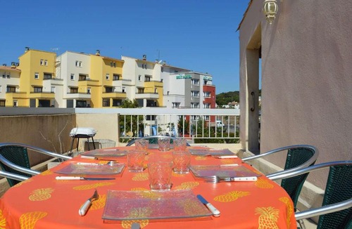 Cap d'Agde Apartment | Appartement Cap d'Agde, 1 pièce, 4 personnes - FR-1-249-286