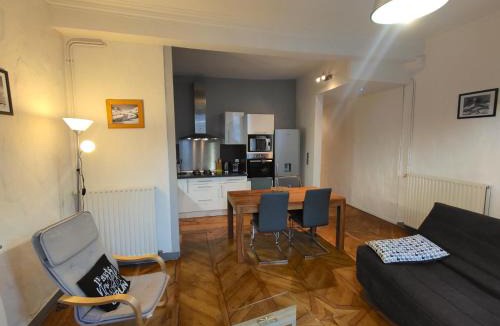 Bagneres-de-Bigorre Apartment | Appartement centre-ville pour séjour et cure