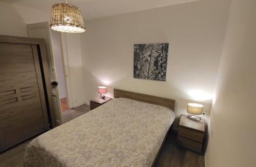 Bagneres-de-Bigorre Apartment | Appartement centre-ville pour séjour et cure