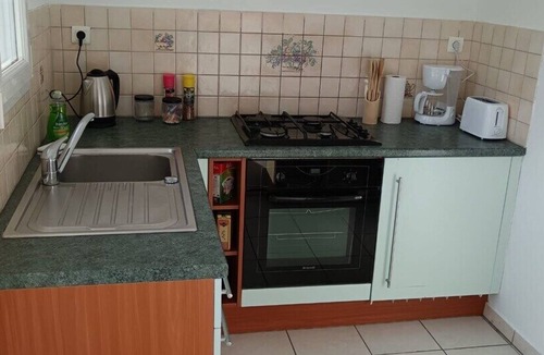 Carhaix-Plouguer Apartment | Appartement Centre Ville