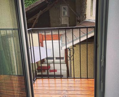 Montalieu-Vercieu Apartment | Appartement Centrale Confort