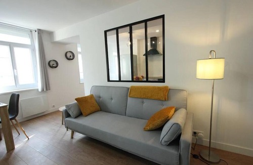 Valenciennes Apartment | Appartement centre de Valenciennes entièrement équipé 64m2