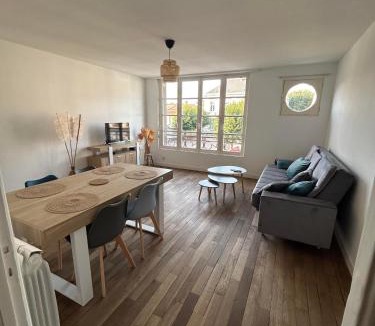 Arcis-sur-Aube Apartment | Appartement centre d Arcis