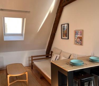 Quartier du chateau Apartment | Appartement, centre historique de Caen