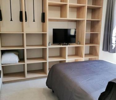 Evreux Apartment | Appartement centre ville rdc