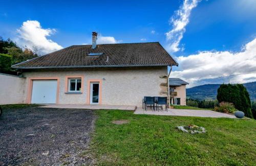 Le Syndicat Apartment | Appartement chaleureux, 2-4 pers, Vosges, Animaux admis - FR-1-589-685