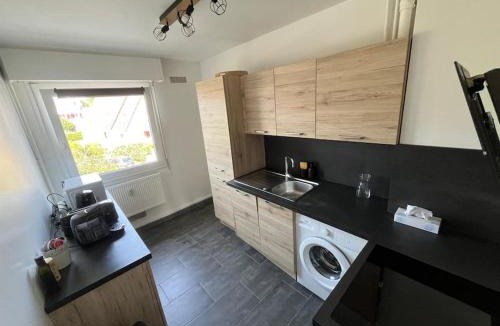 Beaulieu - Maladrerie - Saint-Paul Apartment | Appartement chaleureux, ensoleillé avec parking gratuit