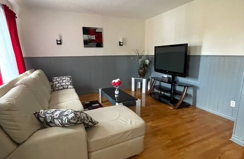 Trois-Rivieres Apartment | Appartement Charmant Situé Près de L'université à Découvrir