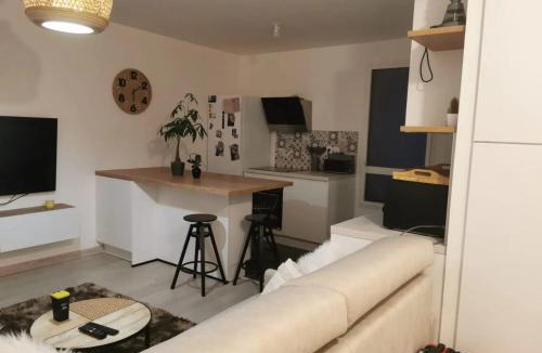 Viroflay Apartment | Appartement charmant à Viroflay avec terrasse & parking