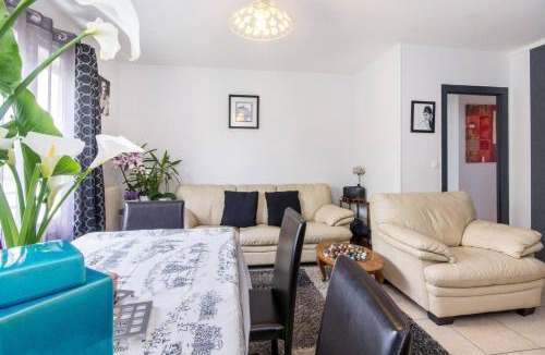 La Grace de Dieu Ouest Apartment | Appartement charmant au cœur de Caen - 70 m² - Parking inclus