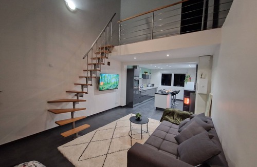 Hombourg-Haut Apartment | Appartement Chic et Cosy