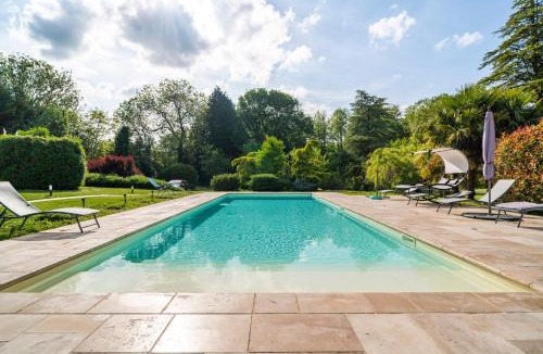 Ormoy-la-Riviere Apartment | Appartement Chic, Climatisation et Piscine