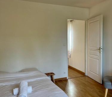 Montferrat Apartment | Appartement Chloé du lac