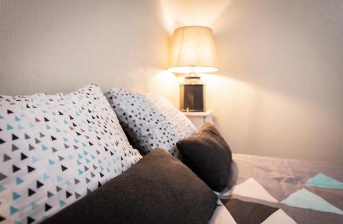 Quartier Saint-Marc - Croix de Pierre - Saint-Nicaise Apartment | Appartement City Hall et Parking privé