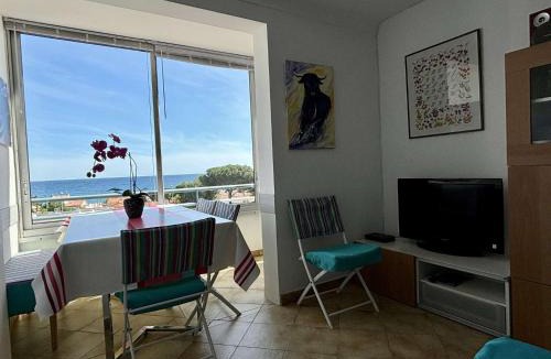 Plage d'Argeles Apartment | Appartement climatisé avec vue mer deux pièces cabine - AR360-114