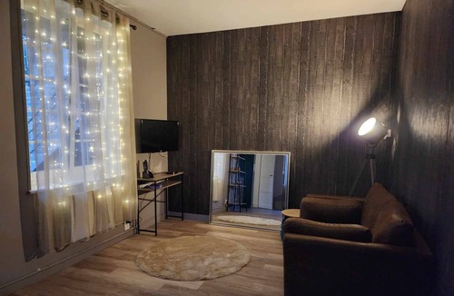 Chemery-sur-Bar Apartment | Appartement Cocooning 50 m² - Indépendant