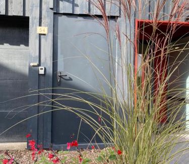 Cahuzac-sur-Vere Apartment | Appartement coeur de village tous services