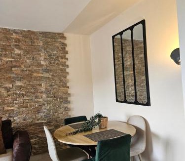 Blonville-sur-Mer Apartment | Appartement confortable à 800 mètres de la plage