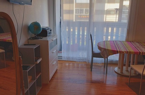 Quartier Villeneuve - Village-Olympique Bed & Breakfast | Appartement Confortable bon Standing