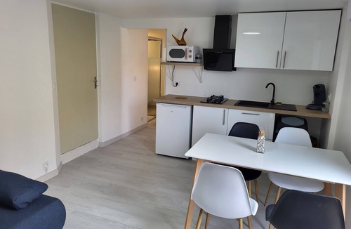 Latour-Bas-Elne Apartment | Appartement Coquet en rez de Jardin