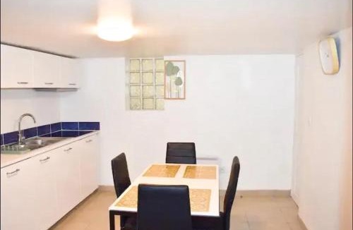 Arnouville Apartment | Appartement cosy à Arnouville - 34 m² avec vue jardin