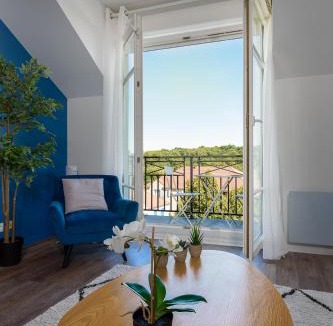 Magny-le-Hongre Apartment | Appartement cosy 2 chambres à 10 min de Disneyland Parking gratuit