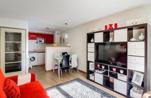 Sers Apartment | Appartement cosy 6 pers avec wifi, parking et balcon à Barèges - FR-1-403-76