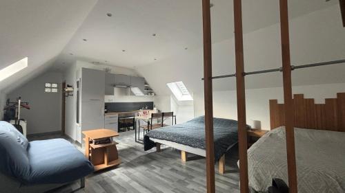 Mardie Apartment | Appartement cosy + accès jardin et salle de muscu