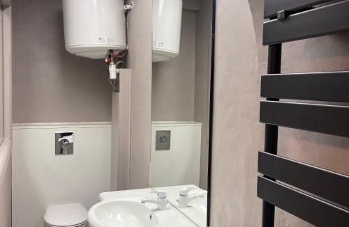 Epinal Apartment | Appartement cosy au centre d'Épinal, proche attractions - FR-1-589-694