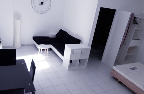 Neufchateau Apartment | Appartement Cosy Avec Terrasse