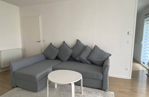 Saint-Joseph de Porterie Apartment | Appartement Cosy Avec un Enorme Balcon